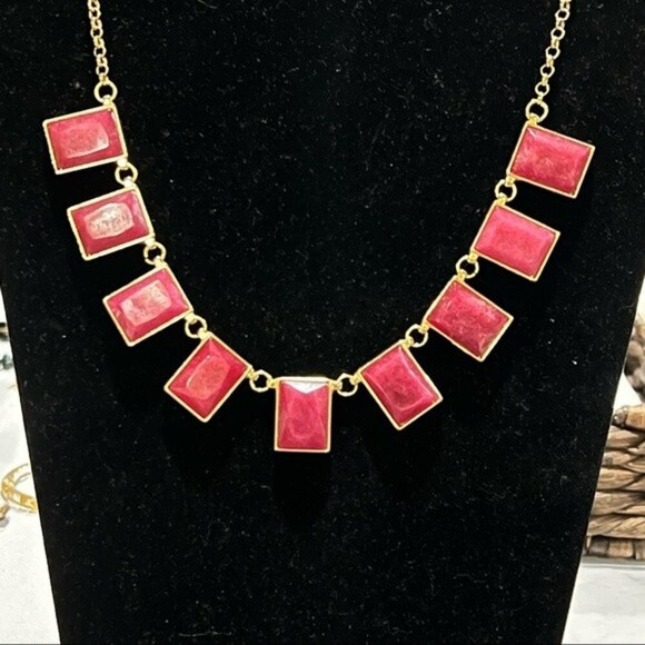 Loft Statement Rectangle Gold Pendant Necklace - Picture 1 of 9